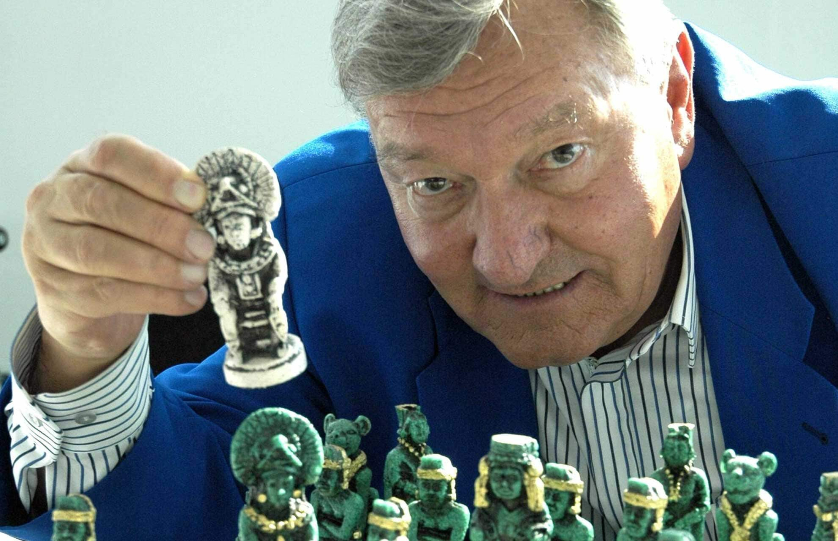 Erich-von-Däniken-2560646271.jpg